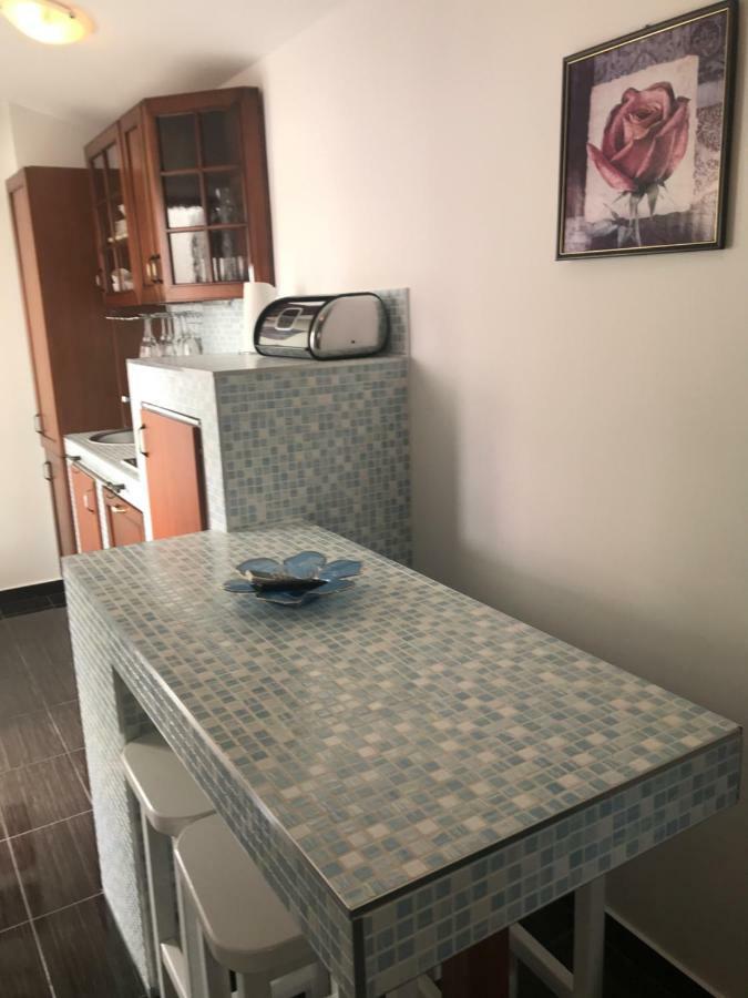 Sara Apartments 바스카보다 외부 사진